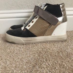 Wedged Guess Sneakers